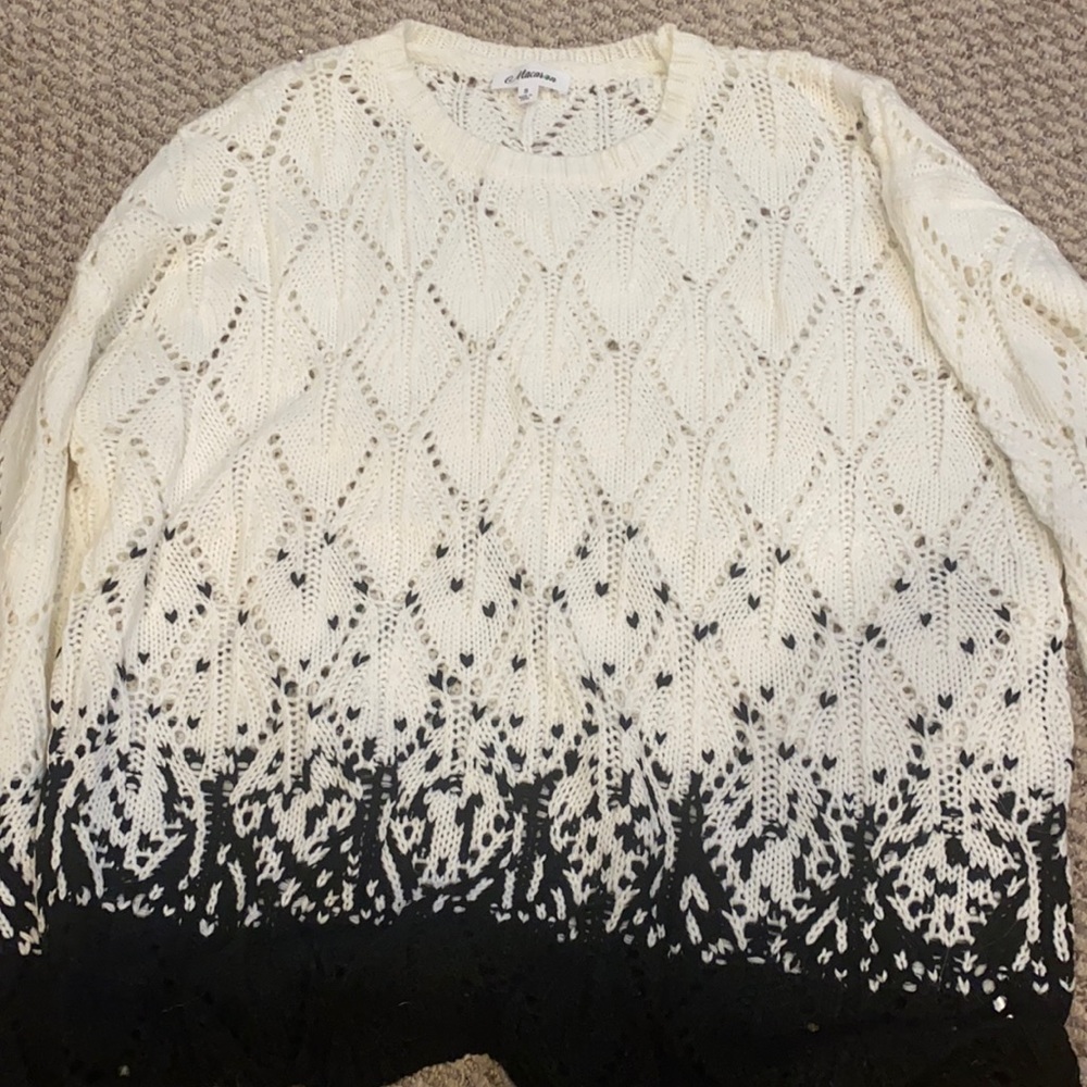 Black white sweater